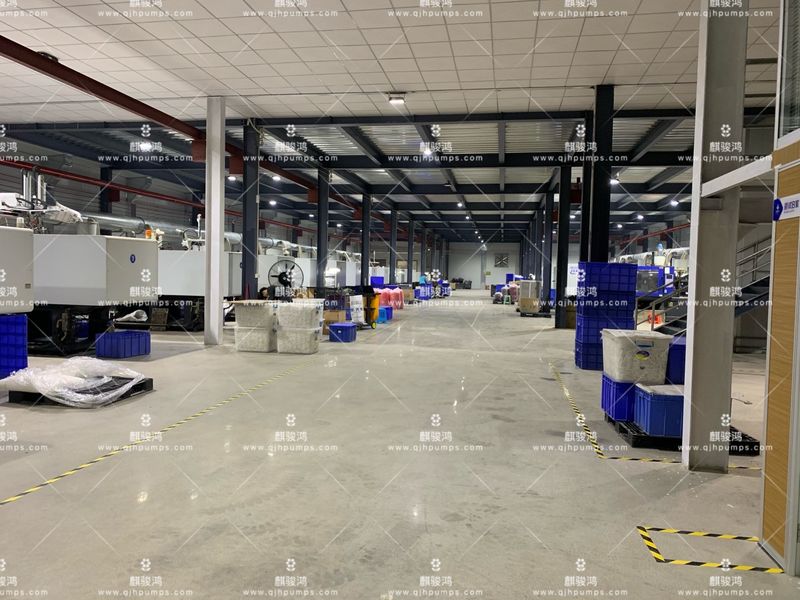 La CINA FOSHAN QIJUNHONG PLASTIC PRODUCTS MANUFACTORY CO.,LTD Profilo Aziendale