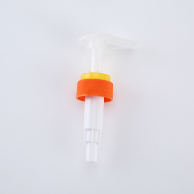 pompa di plastica della lozione dell'erogatore della vite nera 28 410 per i compratori cosmetici della bottiglia 5
